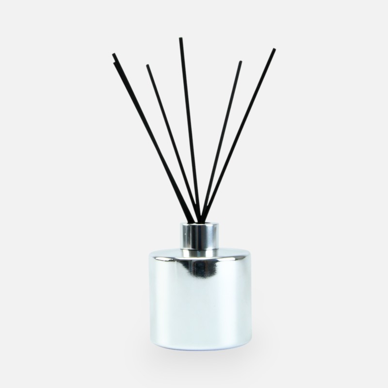 set bouteille de parfum cyl. argent bouchon argenté/bâtons - 200 ml